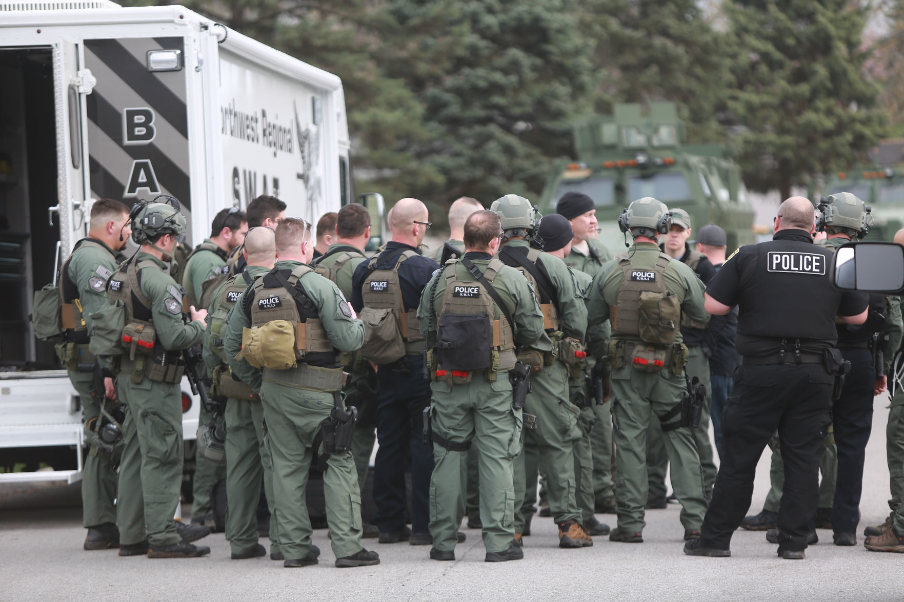 SWAT team responds to Merrillville shooting